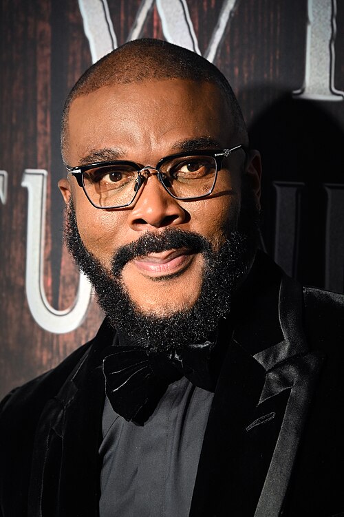 Tyler Perry as Baxter Stockman