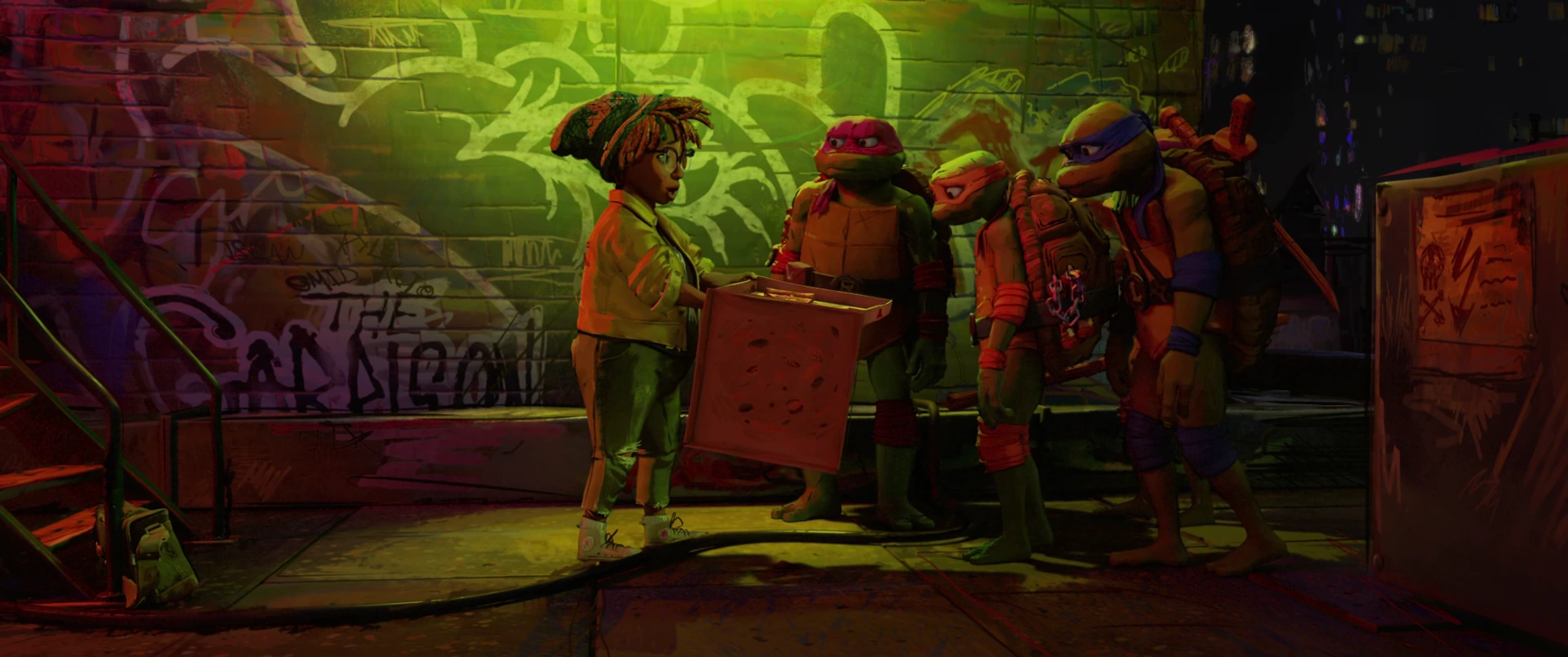 April faces three Turtles in a graffiti-covered alley at night, a glowing box between them.