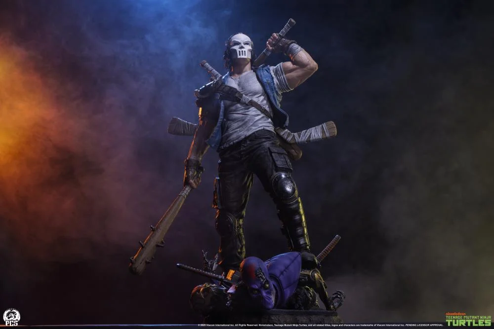 Teenage Mutant Ninja Turtles Legends Casey Jones 1/3 Scale Limited Edition Statue 3