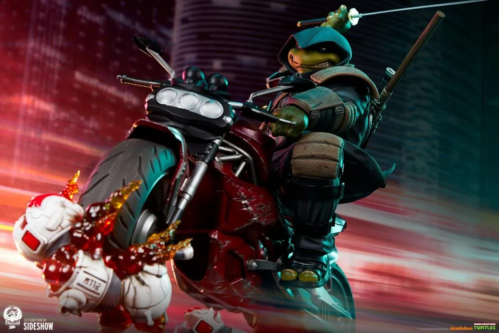 Teenage Mutant Ninja Turtles: The Last Ronin Michelangelo on Bike 1/4 Scale Limited Edition Statue 3