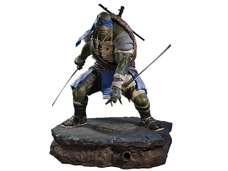 TMNT 2014 Movie Museum Masterline Leonardo Statue