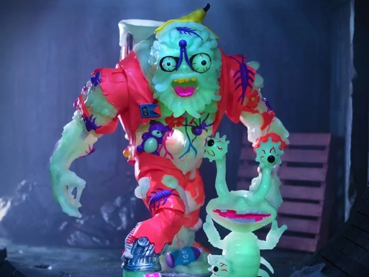 Teenage Mutant Ninja Turtles ULTIMATES! Muckman & Joe Eyeball (Glow-in-the-Dark) NYCC 2022 Exclusive Action Figure